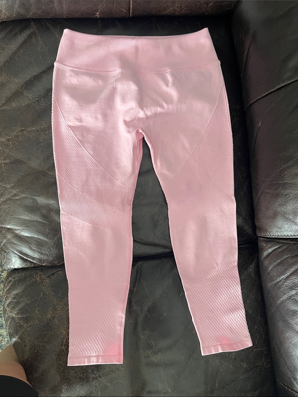 BuffBunny Pink Seam-Detail Leggings